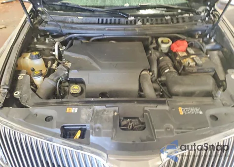 2015 Lincoln Mkt z USA, uszkodzony, nr VIN 2LMHJ5AT1FBL02670